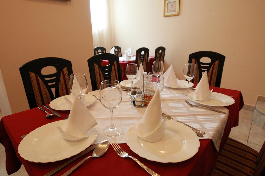 Hotel Vila Prestige Budva Eksteriør bilde