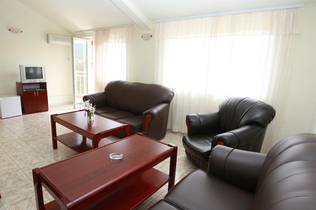 Hotel Vila Prestige Budva Rom bilde